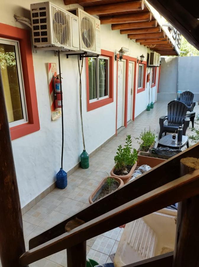 Posada Costa Del Sol Colón Extérieur photo